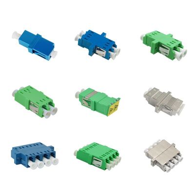 1 Port / 2 Ports / 4 Ports LC APC UPC PC Glasfaseradapter für eine reibungslose Verbindung
