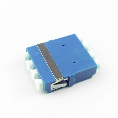 Platzeinsparende FTTH-Lösungen Standard Flansche Ohrlose Quadrat LC UPC Glasfaser Adapter
