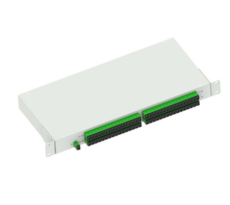 ODN-Netzwerk 19 Zoll APC-Typ Glasfasersplitter-Panel für 1U-Höhe-Datencenter FTTX